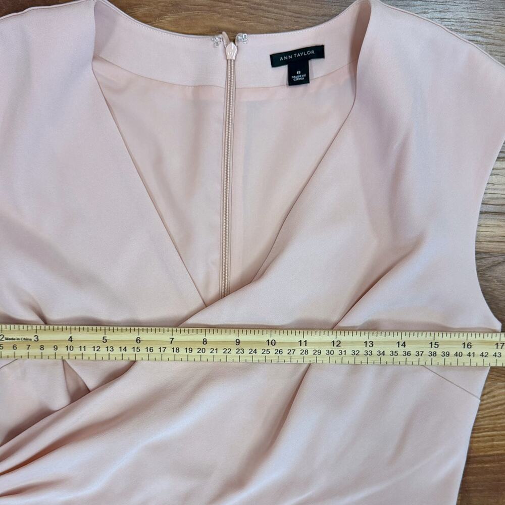 Ann Taylor Blush Pink Sleeveless Wrap Dress SZ 4 Capsule Midi Sheath Minimalist - Picture 8 of 10